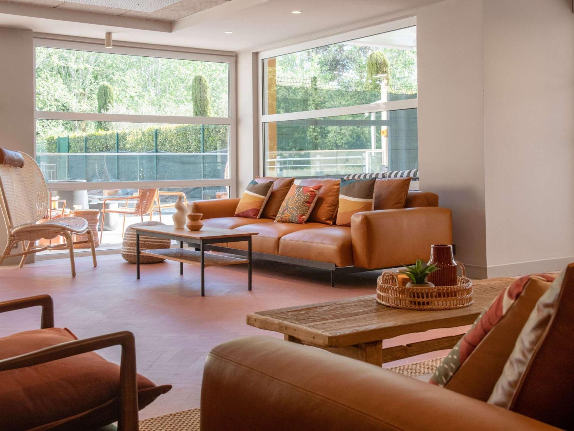 Ibis Golfe De Saint-Tropez Hotell Cogolin Eksteriør bilde