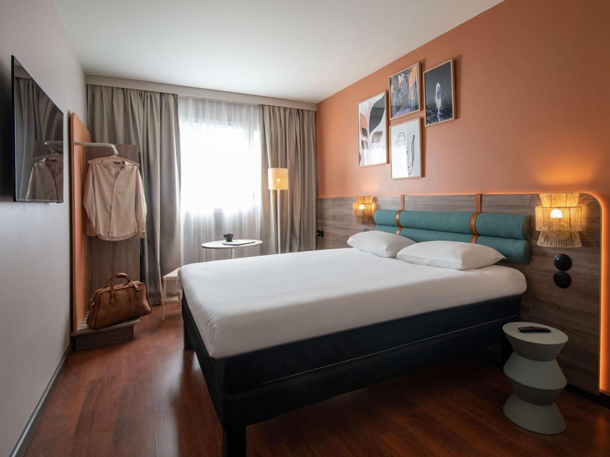Ibis Golfe De Saint-Tropez Hotell Cogolin Eksteriør bilde