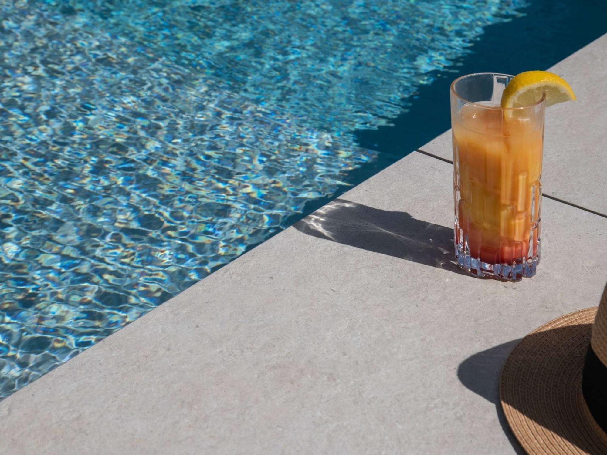 Ibis Golfe De Saint-Tropez Hotell Cogolin Eksteriør bilde
