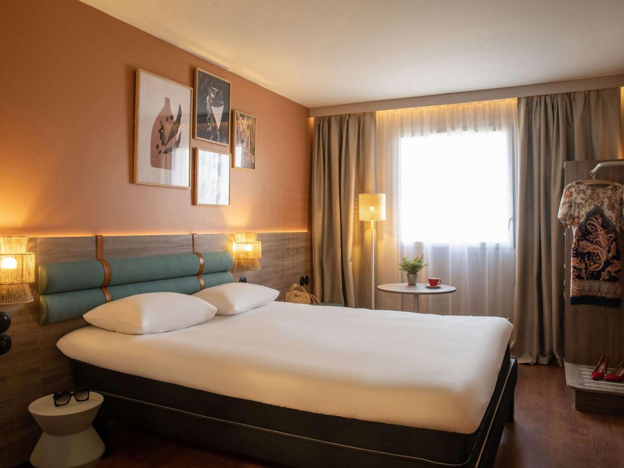 Ibis Golfe De Saint-Tropez Hotell Cogolin Eksteriør bilde
